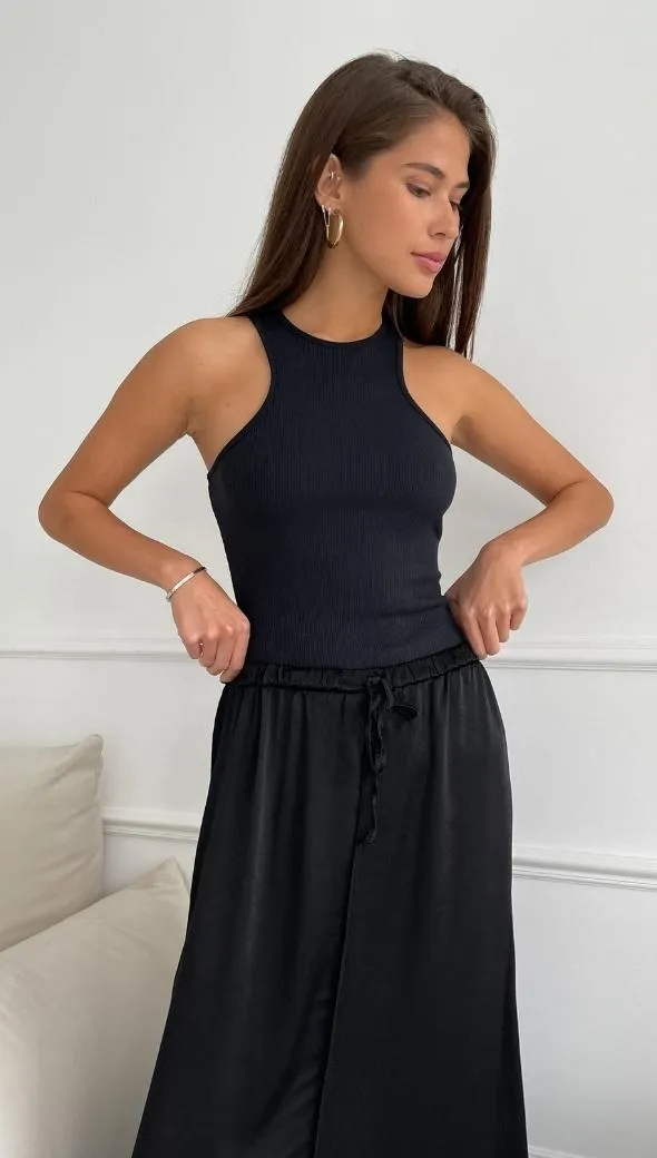 PHOEBE SKIRT - BLACK